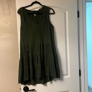 Max Studio Green Dress